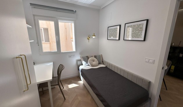 Återförsäljning - Apartment -
Torrevieja - Playa del Cura