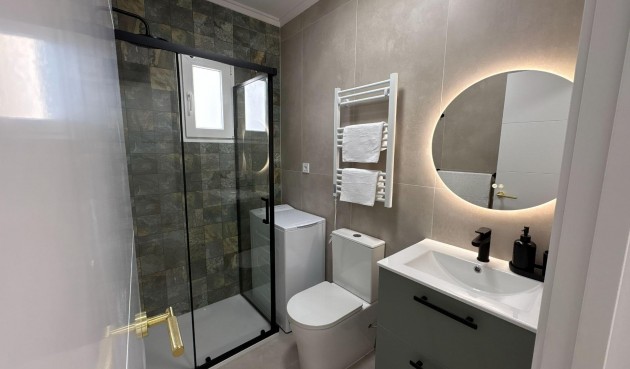 Återförsäljning - Apartment -
Torrevieja - Playa del Cura