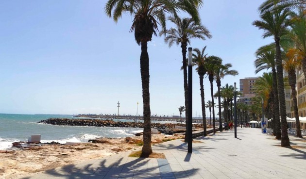 Återförsäljning - Apartment -
Torrevieja - Playa del Cura