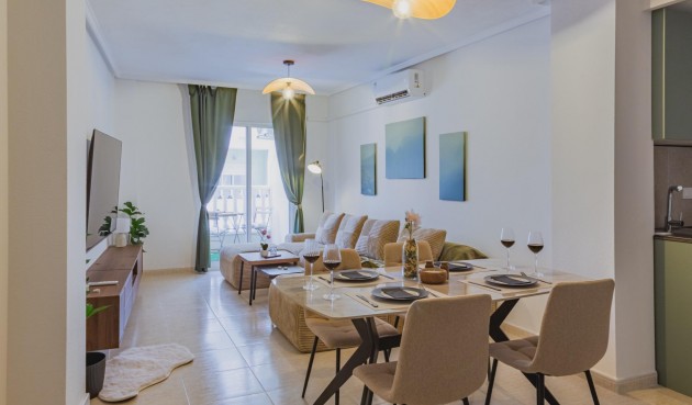 Brukt - Apartment -
Torrevieja - Playa del Cura