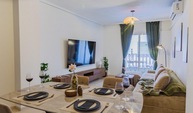 Brukt - Apartment -
Torrevieja - Playa del Cura