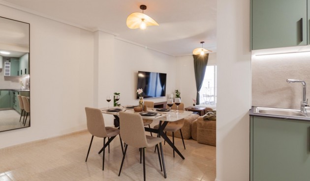 Brukt - Apartment -
Torrevieja - Playa del Cura