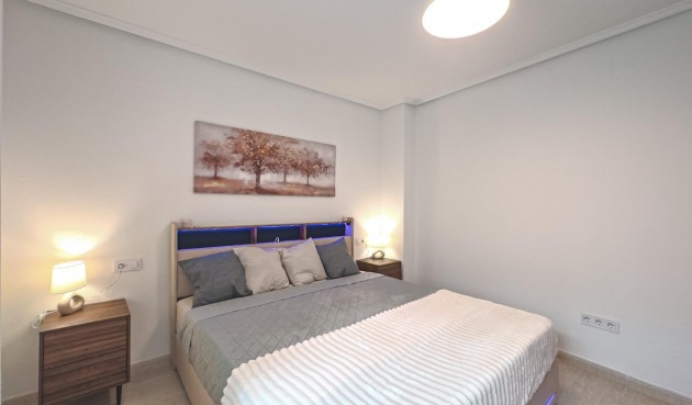 Brukt - Apartment -
Torrevieja - Playa del Cura