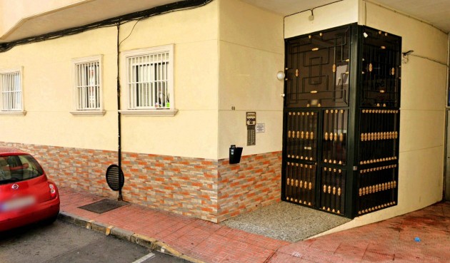 Brukt - Apartment -
Torrevieja - Playa del Cura