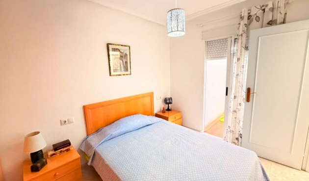 Återförsäljning - Apartment -
Torrevieja - Playa del Cura