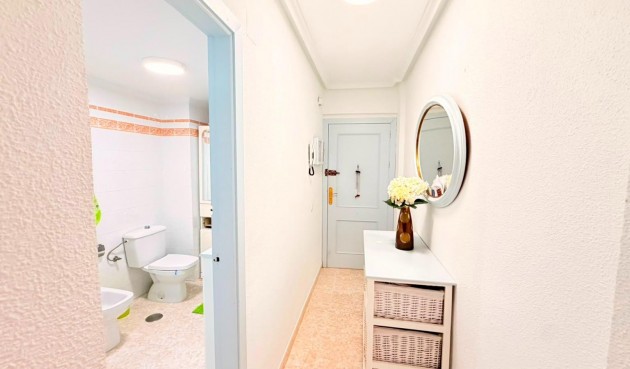 Återförsäljning - Apartment -
Torrevieja - Playa del Cura