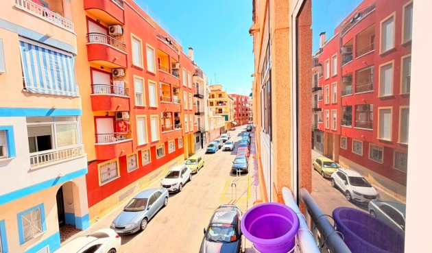 Återförsäljning - Apartment -
Torrevieja - Playa del Cura
