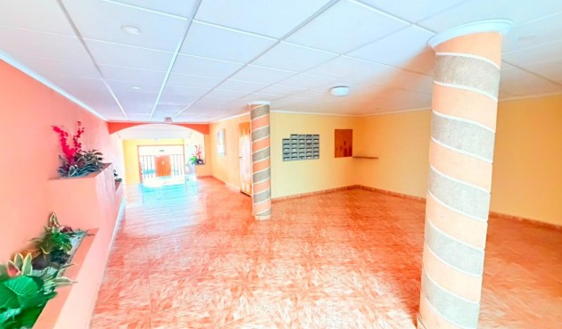 Återförsäljning - Apartment -
Torrevieja - Playa del Cura