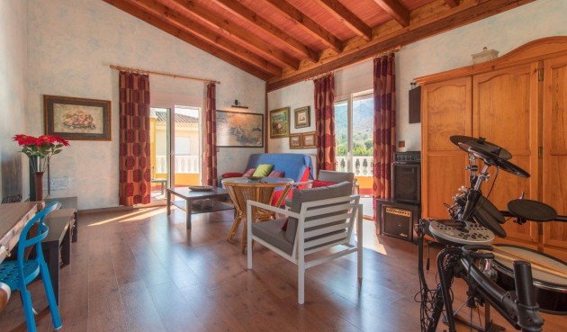 Återförsäljning - Villa -
Orihuela - Urb. Montepinar