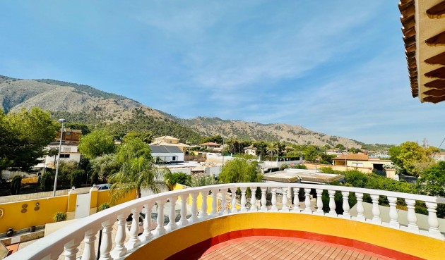 Återförsäljning - Villa -
Orihuela - Urb. Montepinar