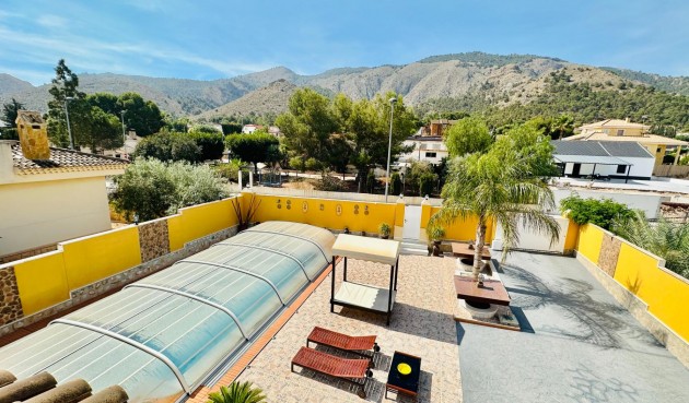 Återförsäljning - Villa -
Orihuela - Urb. Montepinar