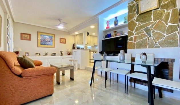 Brukt - Apartment -
Torrevieja - Torre La Mata