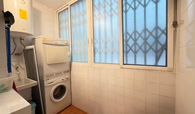 Brukt - Apartment -
Torrevieja - Centro - Muelle Pesquero