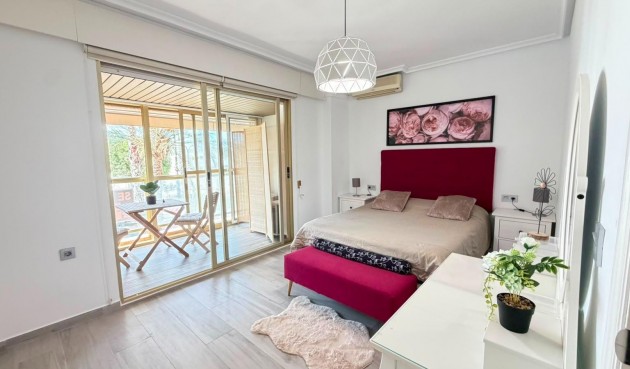 Brukt - Apartment -
Torrevieja - Centro - Muelle Pesquero