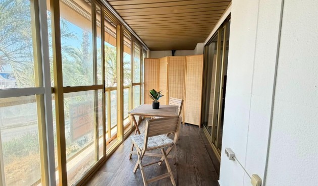 Brukt - Apartment -
Torrevieja - Centro - Muelle Pesquero