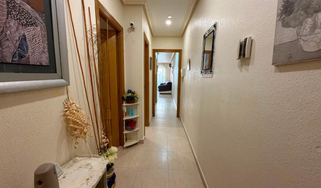 Resale - Apartment -
Torrevieja - Estacion De Autobuses