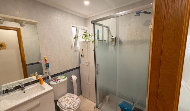 Resale - Apartment -
Torrevieja - Estacion De Autobuses
