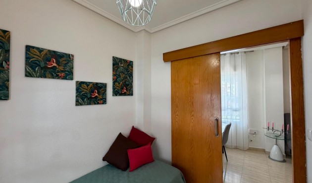 Reventa - Apartment -
Torrevieja - Estacion De Autobuses