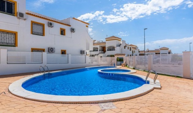 Resale - Penthouse -
Vistabella Golf Entre Naranjos - Inland