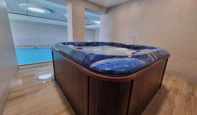 Resale - Duplex -
Finestrat - Costa Blanca