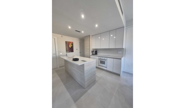 Resale - Villa -
San Miguel de Salinas - Inland