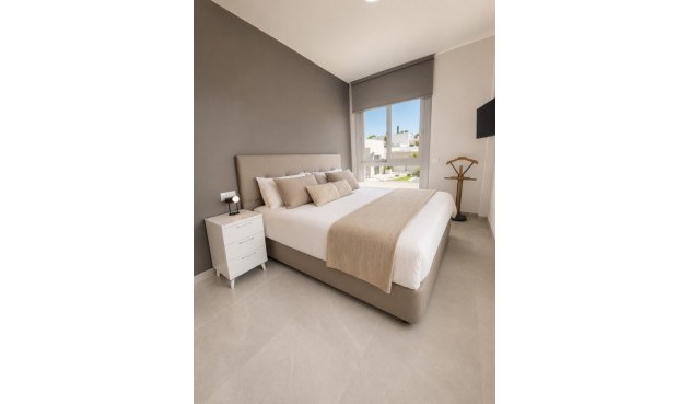 Resale - Villa -
San Miguel de Salinas - Inland