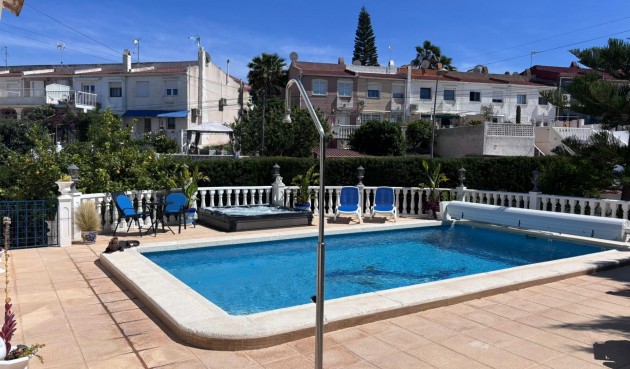 Resale - Semi Detached -
Torrevieja - Los Balcones
