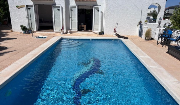 Resale - Semi Detached -
Torrevieja - Los Balcones