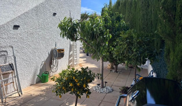 Resale - Semi Detached -
Torrevieja - Los Balcones