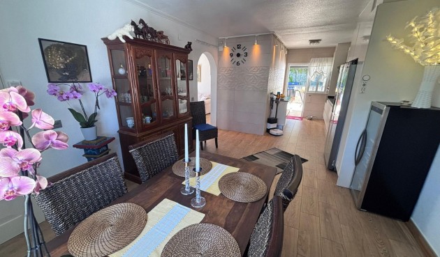 Resale - Semi Detached -
Torrevieja - Los Balcones