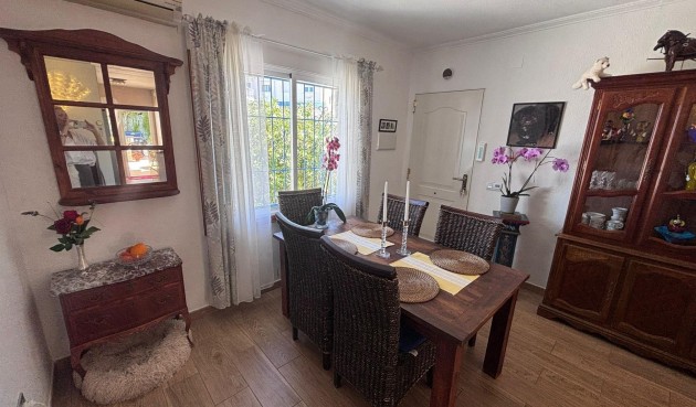 Resale - Semi Detached -
Torrevieja - Los Balcones