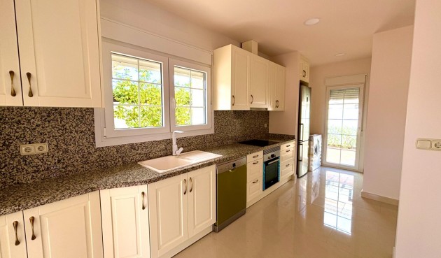 Reventa - Villa -
Cabo Roig - Costa Blanca