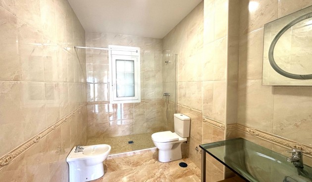 Reventa - Villa -
Cabo Roig - Costa Blanca