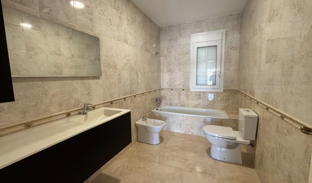 Reventa - Villa -
Cabo Roig - Costa Blanca