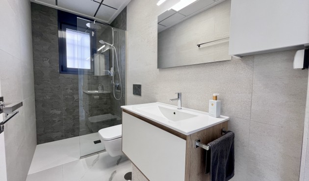 Resale - Apartment -
San Miguel de Salinas - Inland