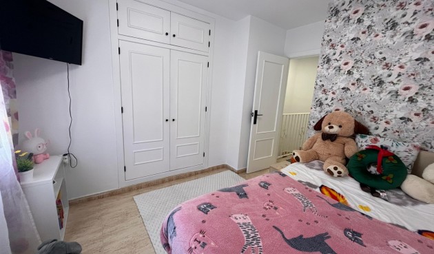 Resale - Town House -
Torre de la Horadada - Costa Blanca