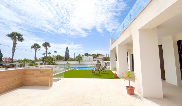 Resale - Villa -
Los Montesinos - Costa Blanca
