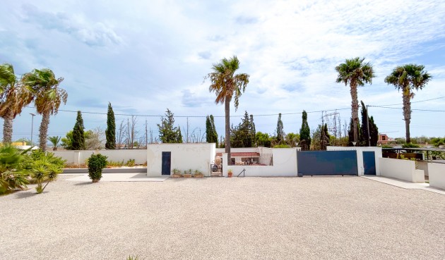 Resale - Villa -
Los Montesinos - Costa Blanca