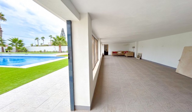 Resale - Villa -
Los Montesinos - Costa Blanca