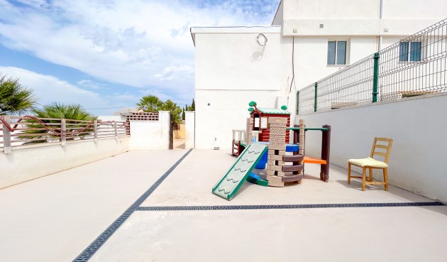 Resale - Villa -
Los Montesinos - Costa Blanca
