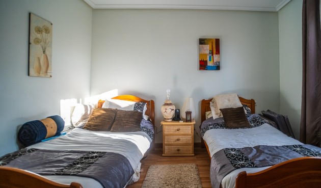 Resale - Villa -
Torrevieja - Costa Blanca