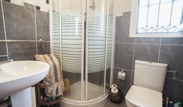 Resale - Villa -
Torrevieja - Costa Blanca