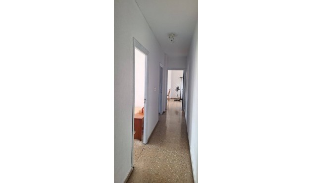 Resale - Apartment -
Murcia - Centro