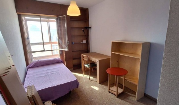 Resale - Apartment -
Murcia - Centro