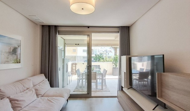 Resale - Apartment -
Orihuela Costa - Los Dolses