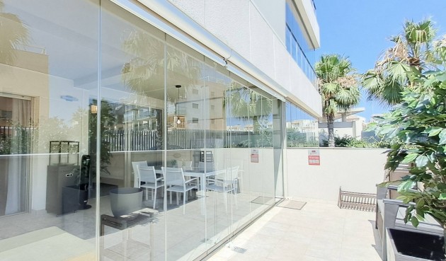 Resale - Apartment -
Orihuela Costa - Los Dolses
