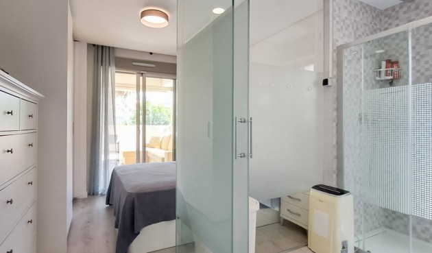 Resale - Apartment -
Orihuela Costa - Los Dolses
