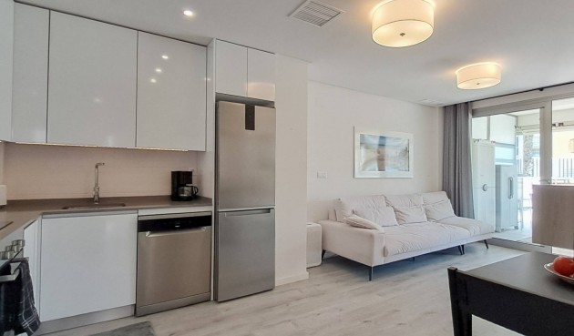 Resale - Apartment -
Orihuela Costa - Los Dolses