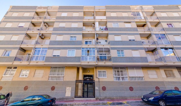 Resale - Apartment -
Torrevieja - Centro
