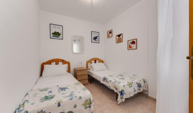Resale - Apartment -
Torrevieja - Centro